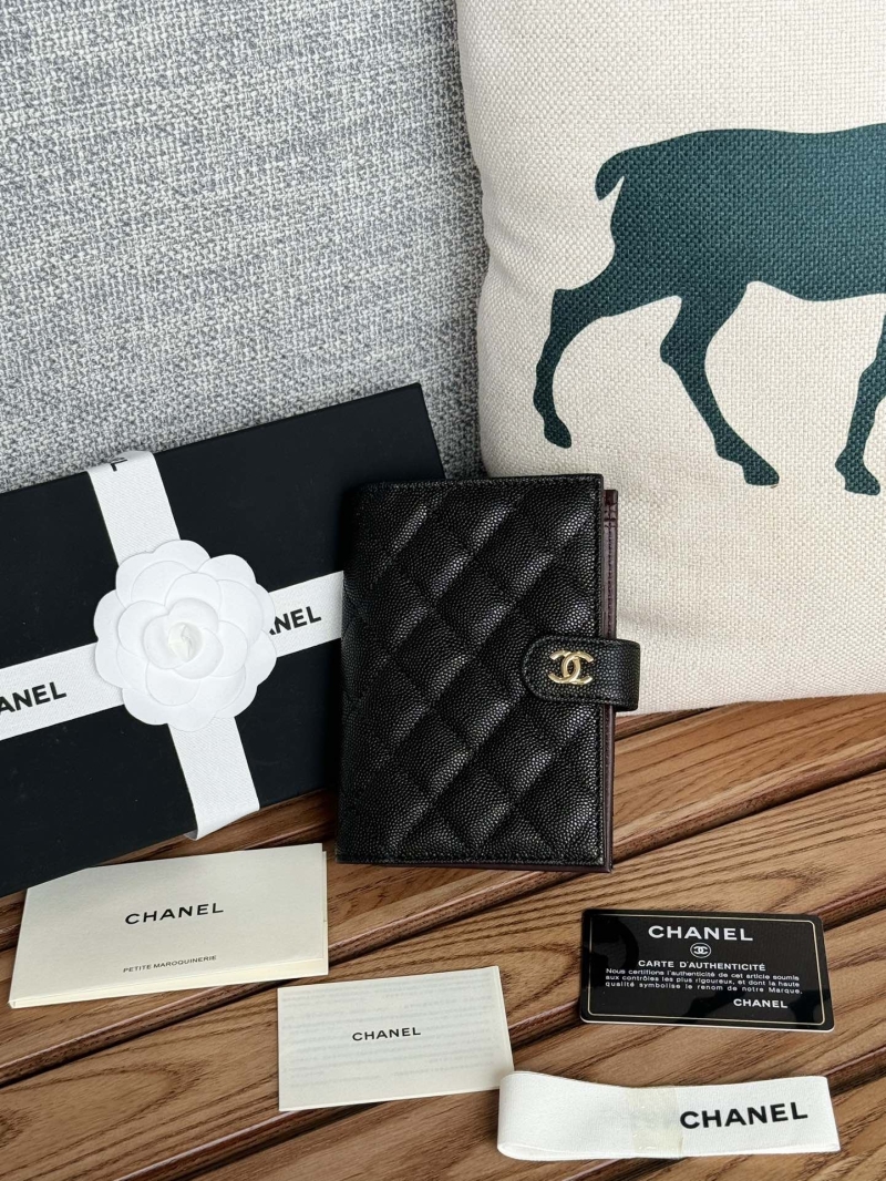 Ch**el wallet purse